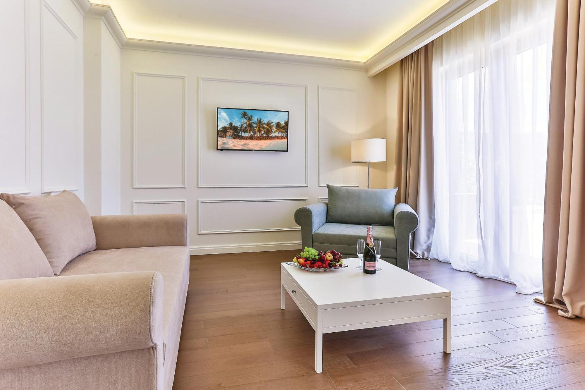 Hotel Eden Budva Buitenkant foto